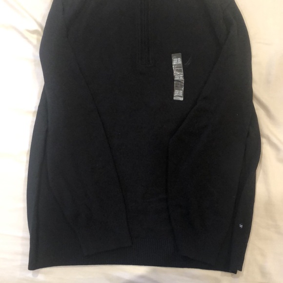 Men’s half zip Nautica sweater - Picture 6 of 6
